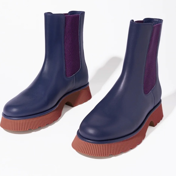 Charlotte Stone Shoes - Charlotte Stone Esmee Chelsea Boots in Navy Size 12